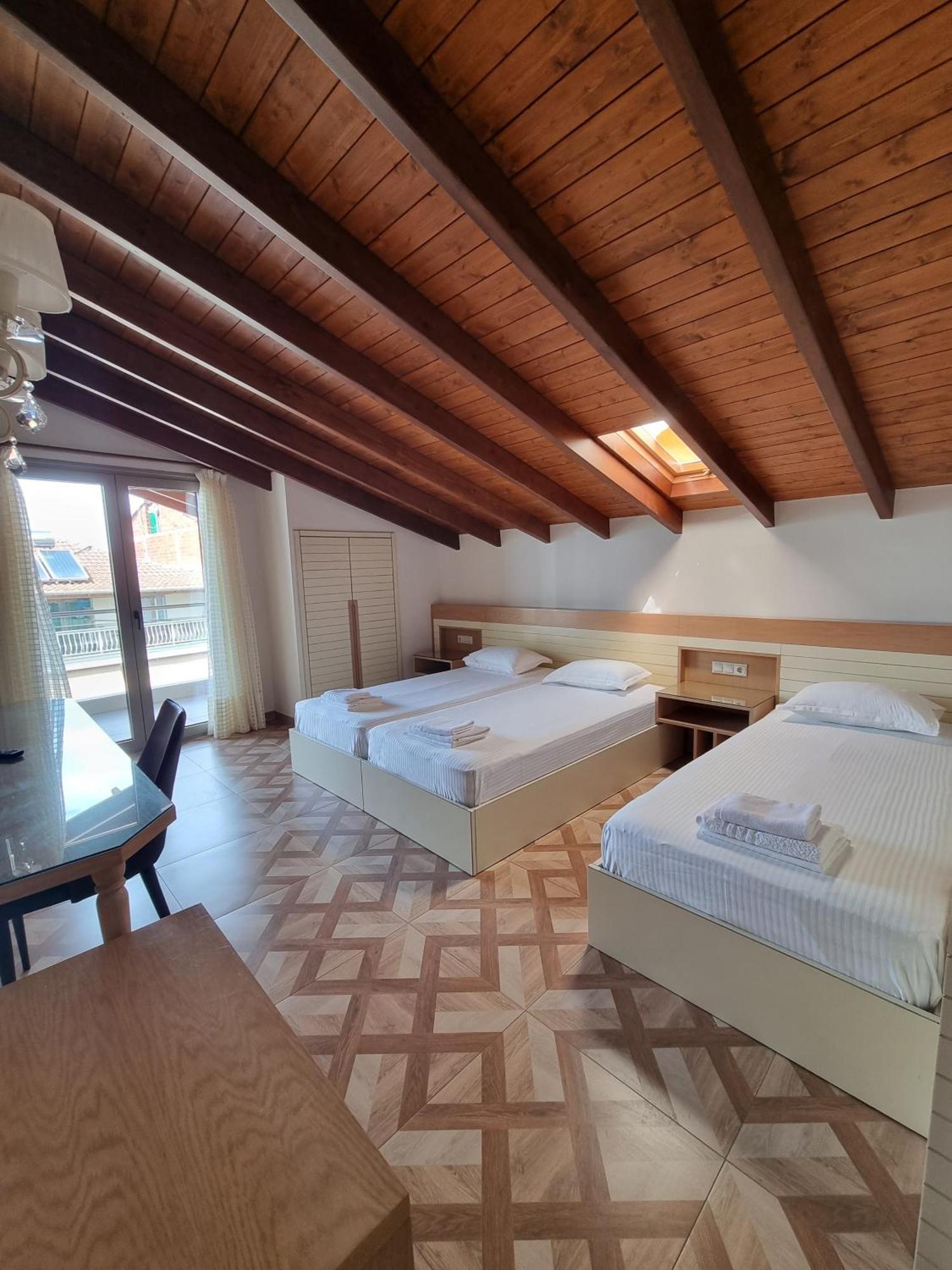 Sissy'S Boutique Apartments Paralía Kültér fotó